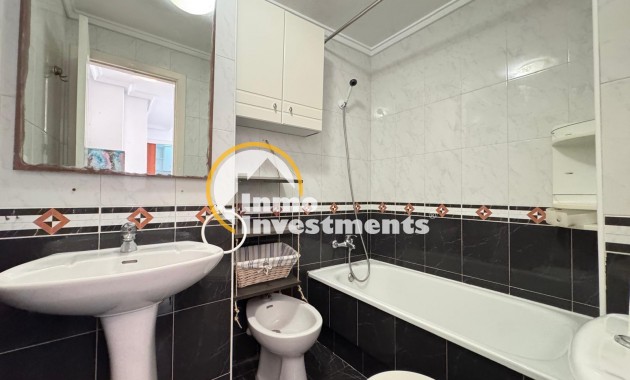 Reventa - Apartamento - Torrevieja - Estacion de autobuses