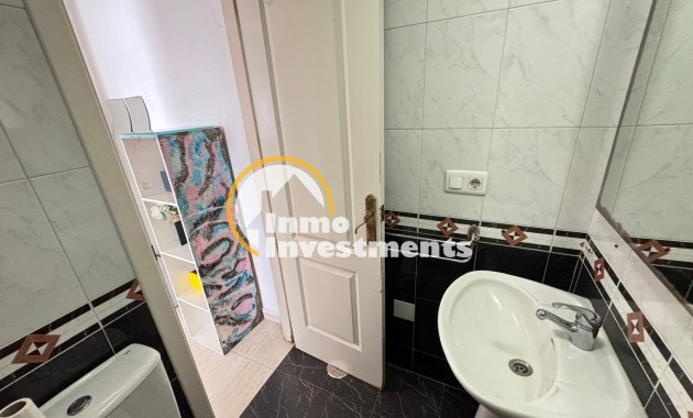 Reventa - Apartamento - Torrevieja - Estacion de autobuses