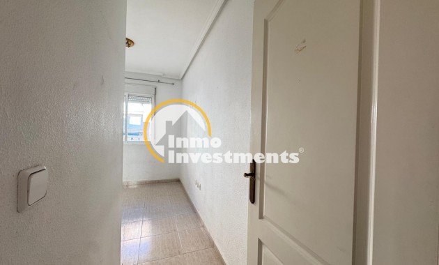 Reventa - Apartamento - Torrevieja - Estacion de autobuses