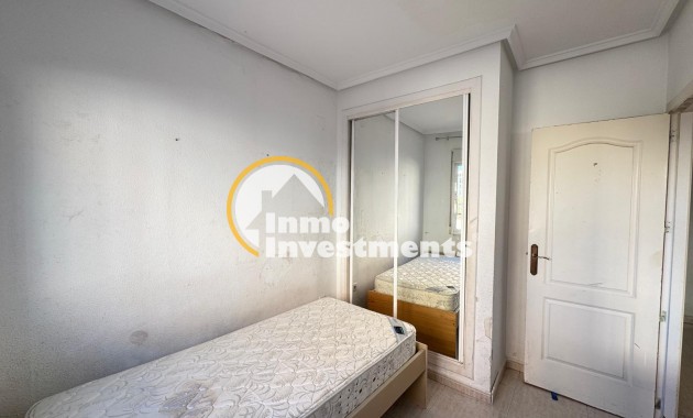 Reventa - Apartamento - Torrevieja - Estacion de autobuses