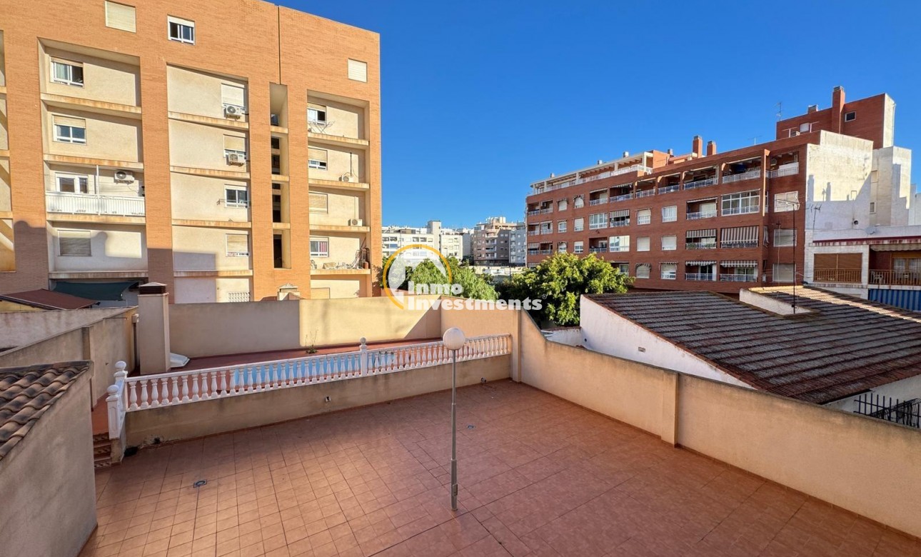 Reventa - Apartamento - Torrevieja - Estacion de autobuses