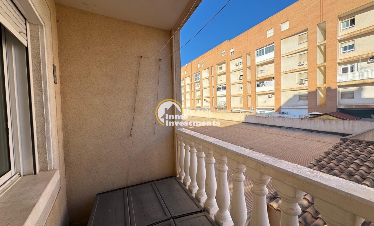 Reventa - Apartamento - Torrevieja - Estacion de autobuses