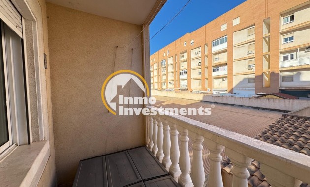 Reventa - Apartamento - Torrevieja - Estacion de autobuses