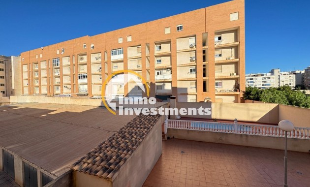 Reventa - Apartamento - Torrevieja - Estacion de autobuses