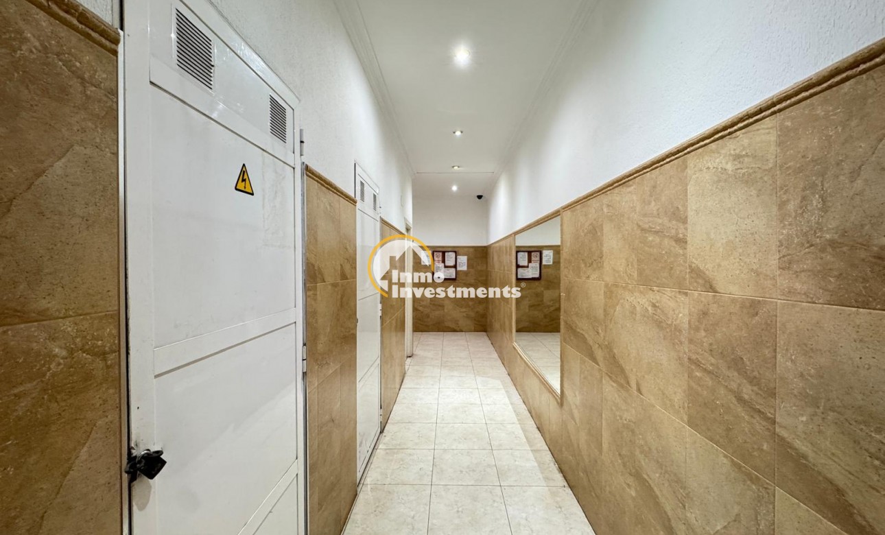 Reventa - Apartamento - Torrevieja - Estacion de autobuses