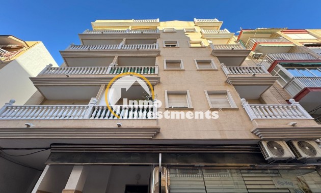 Reventa - Apartamento - Torrevieja - Estacion de autobuses