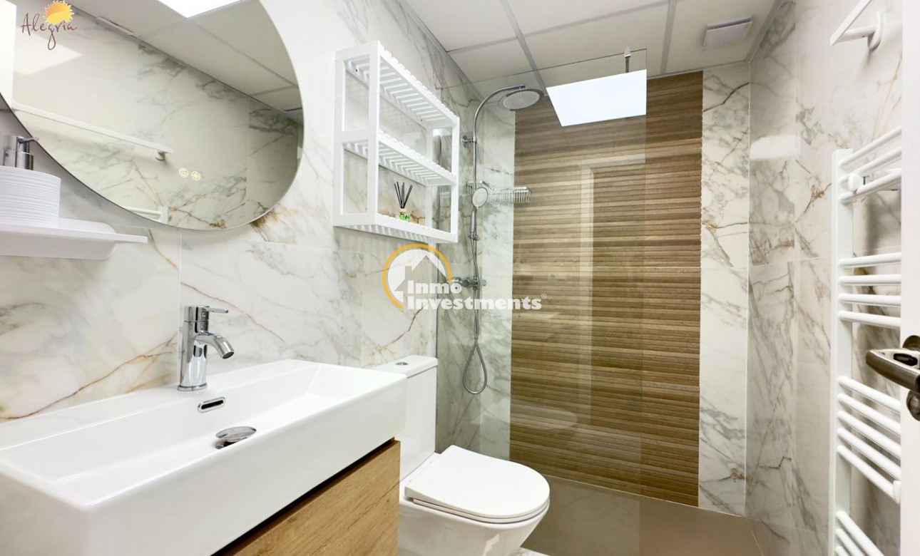 Reventa - Apartamento - Torrevieja - Playa del Cura