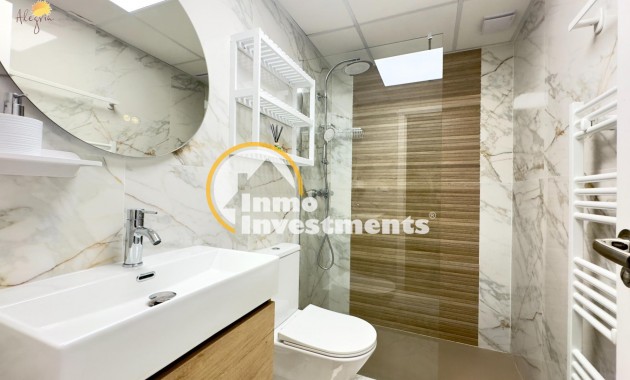 Reventa - Apartamento - Torrevieja - Playa del Cura