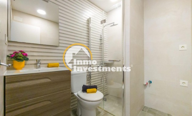 Till salu - Lägenhet - Torrevieja - Estacion de autobuses