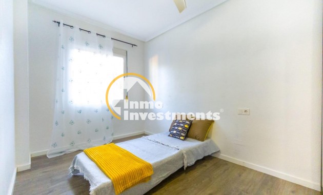 Till salu - Lägenhet - Torrevieja - Estacion de autobuses