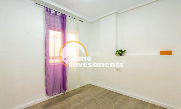 Till salu - Lägenhet - Torrevieja - Estacion de autobuses