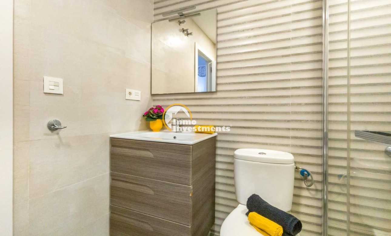 Till salu - Lägenhet - Torrevieja - Estacion de autobuses