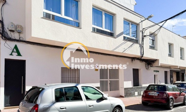 Reventa - Local comercial - Torrevieja - Centro
