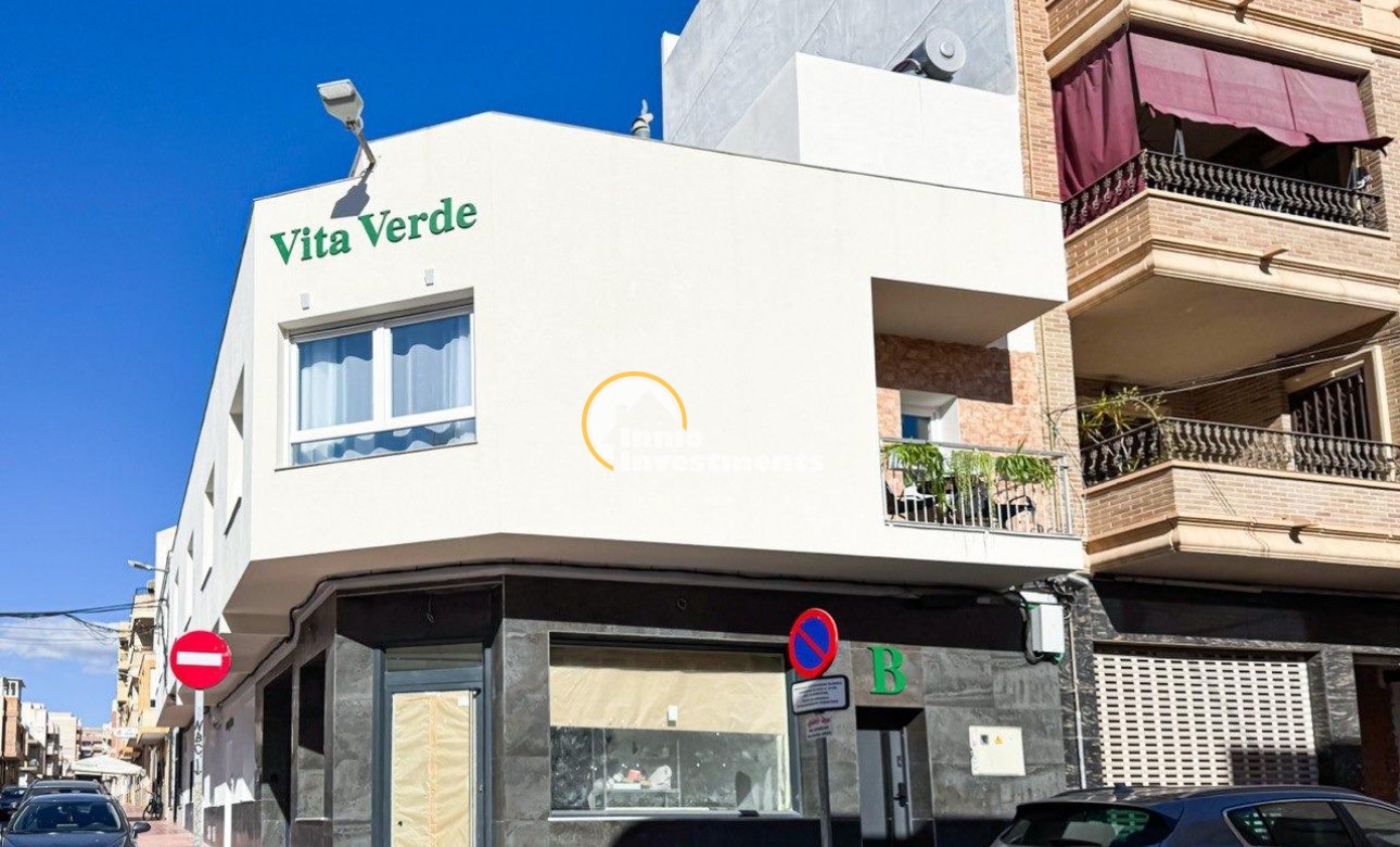 Reventa - Local comercial - Torrevieja - Centro