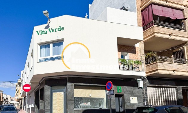 Reventa - Local comercial - Torrevieja - Centro