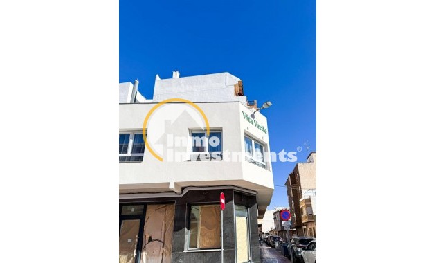 Reventa - Local comercial - Torrevieja - Centro
