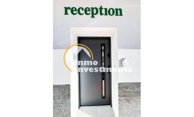 Reventa - Local comercial - Torrevieja - Centro