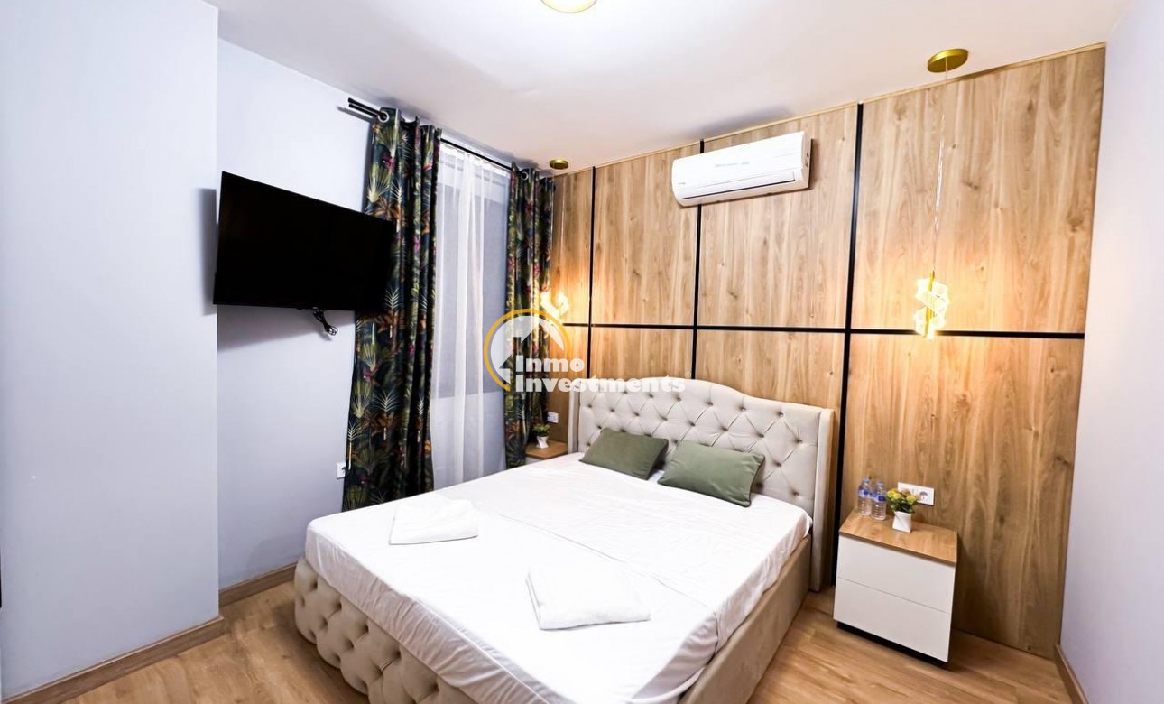 Reventa - Local comercial - Torrevieja - Centro