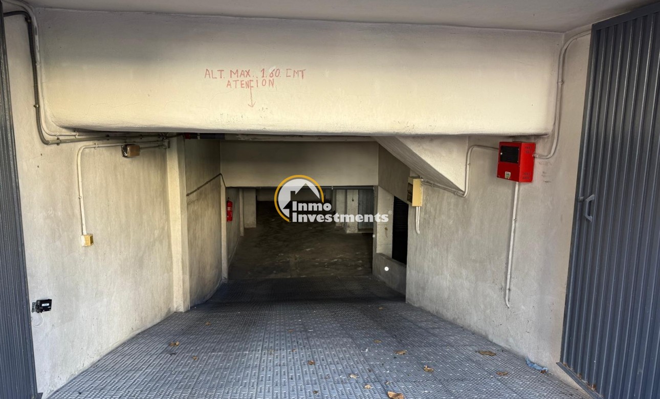 Revente privée - Local commercial - Torrevieja - Estacion de autobuses