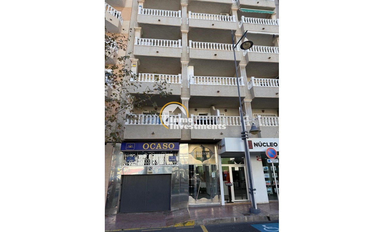 Revente privée - Local commercial - Torrevieja - Estacion de autobuses