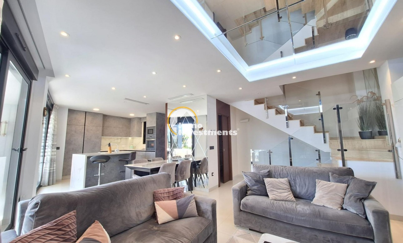 Gebrauchtimmobilien - Villa - Orihuela Costa - Villamartín-Las Filipinas