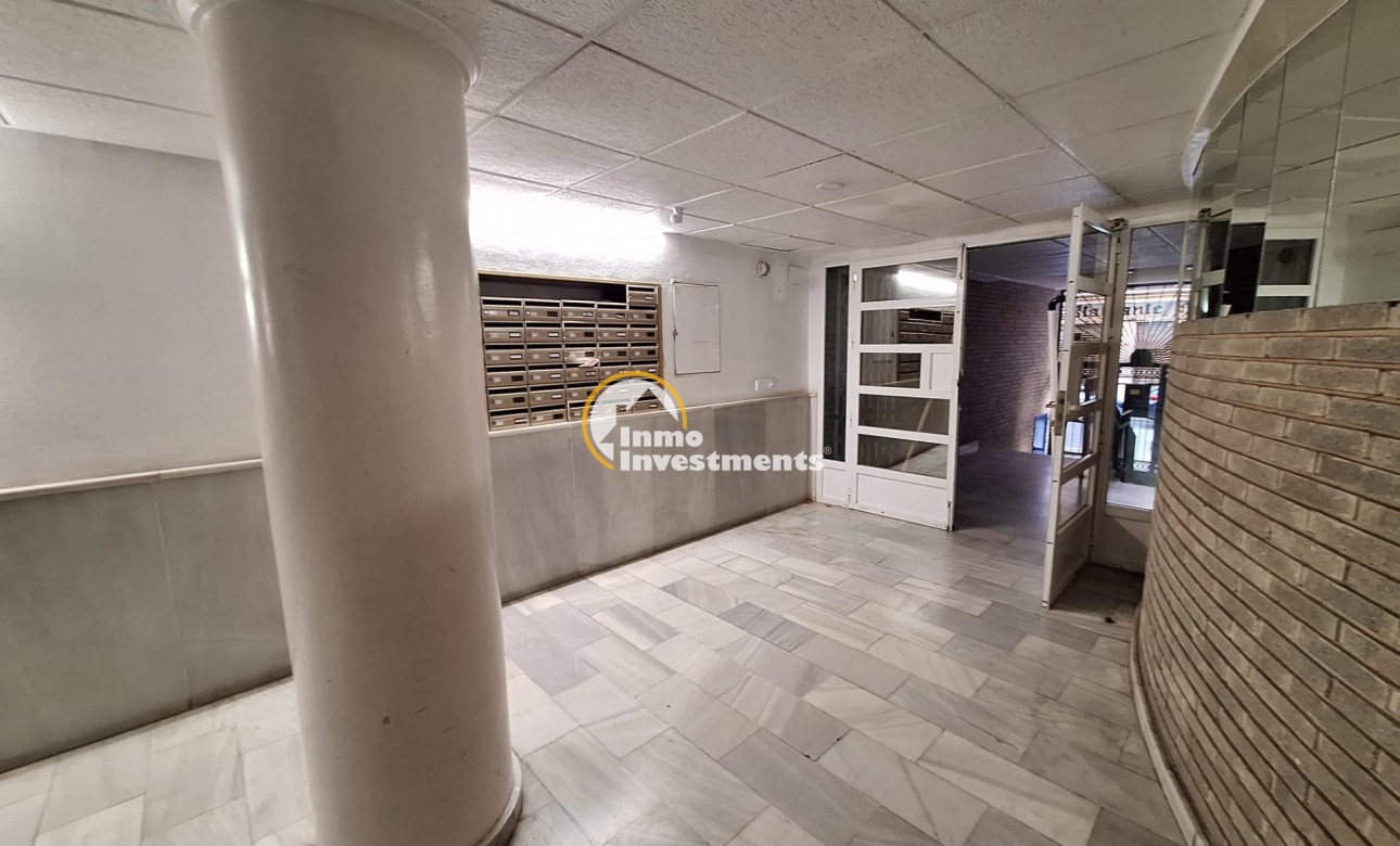 Reventa - Ático - Torrevieja - Centro