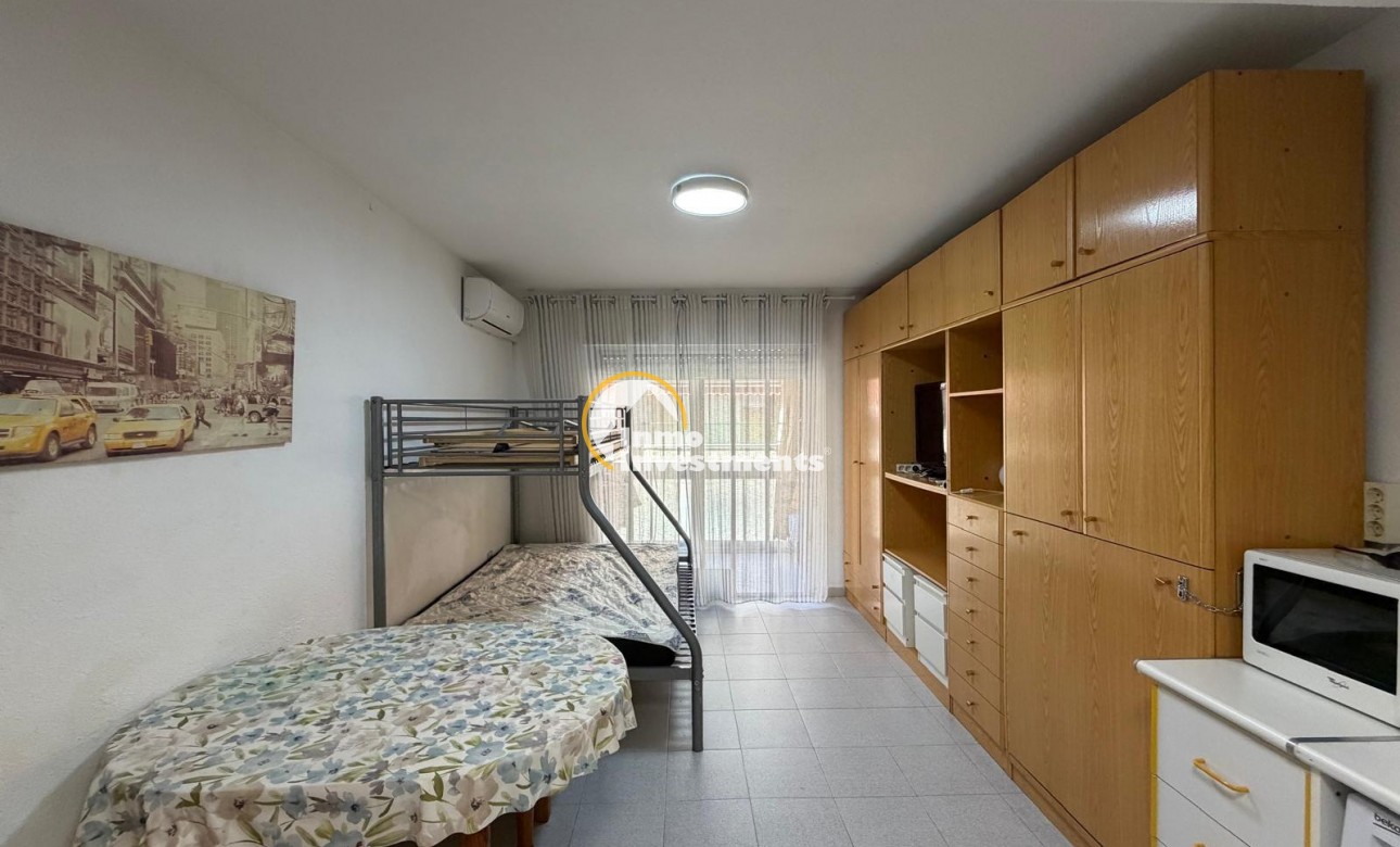 Reventa - Estudio - Torrevieja - Playa del Cura