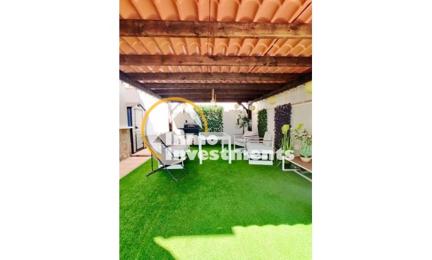 Reventa - Chalet independiente - San Miguel de Salinas - Residencial los flamencos