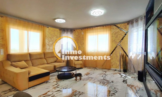 Reventa - Chalet independiente - San Miguel de Salinas - Residencial los flamencos