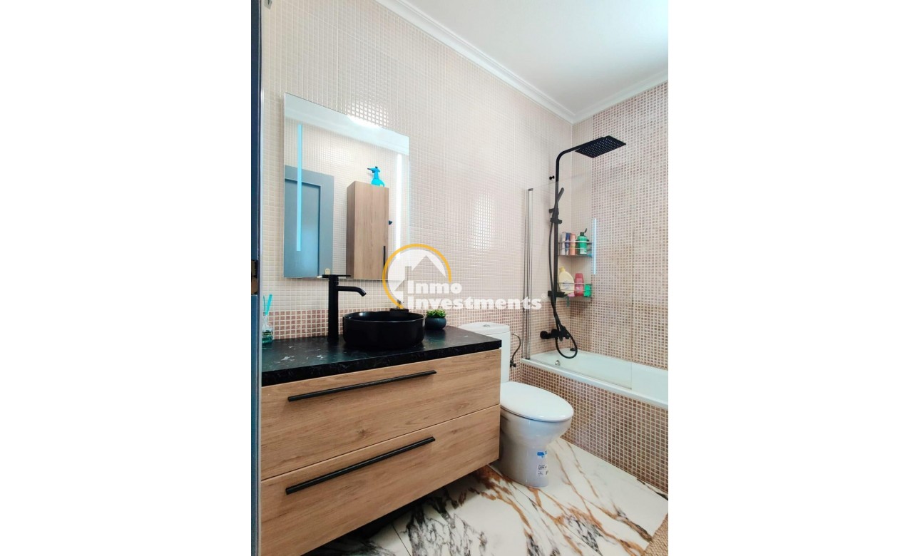 Reventa - Chalet independiente - San Miguel de Salinas - Residencial los flamencos