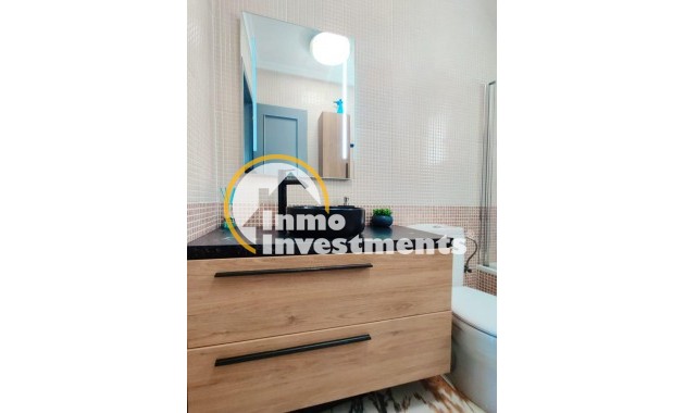 Reventa - Chalet independiente - San Miguel de Salinas - Residencial los flamencos