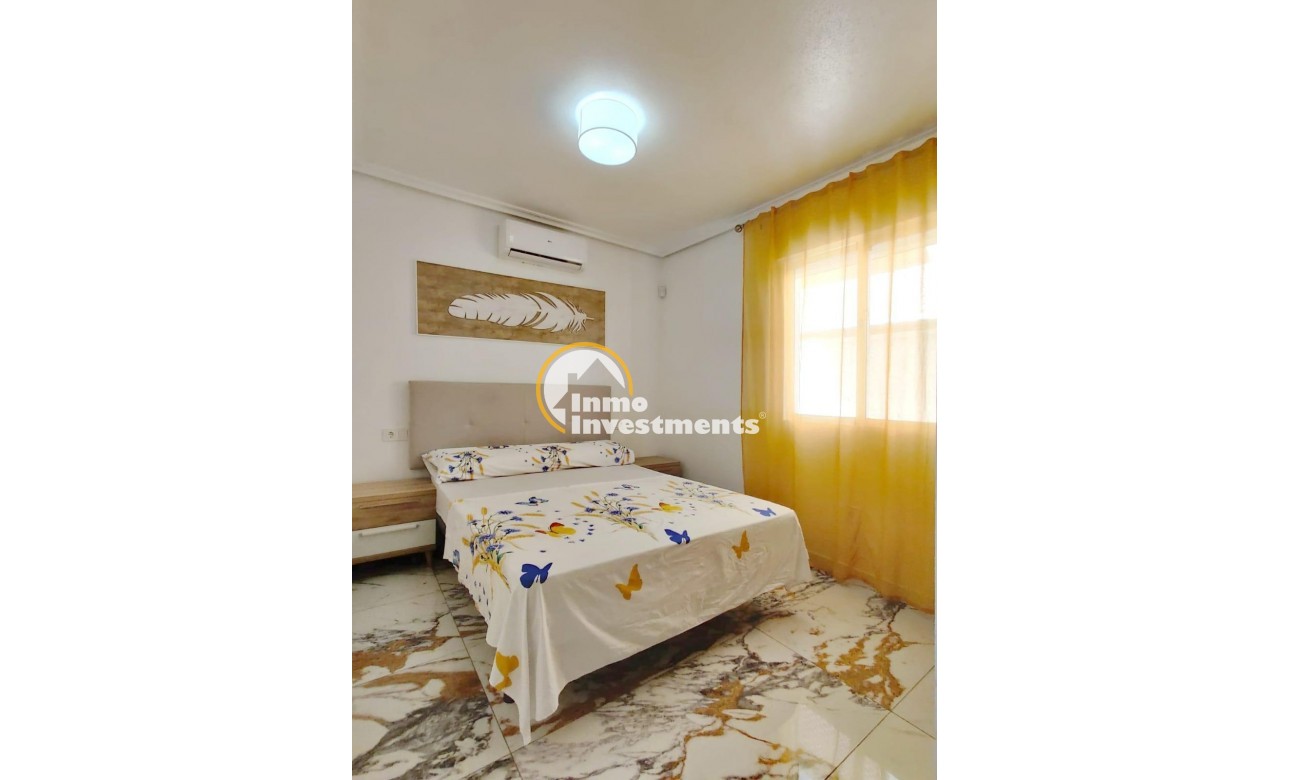 Reventa - Chalet independiente - San Miguel de Salinas - Residencial los flamencos