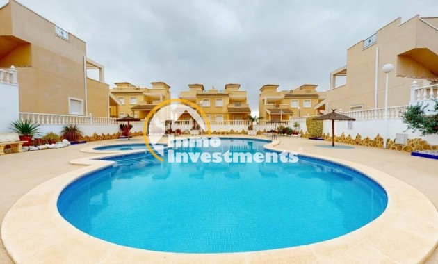 Reventa - Chalet independiente - San Miguel de Salinas - Residencial los flamencos