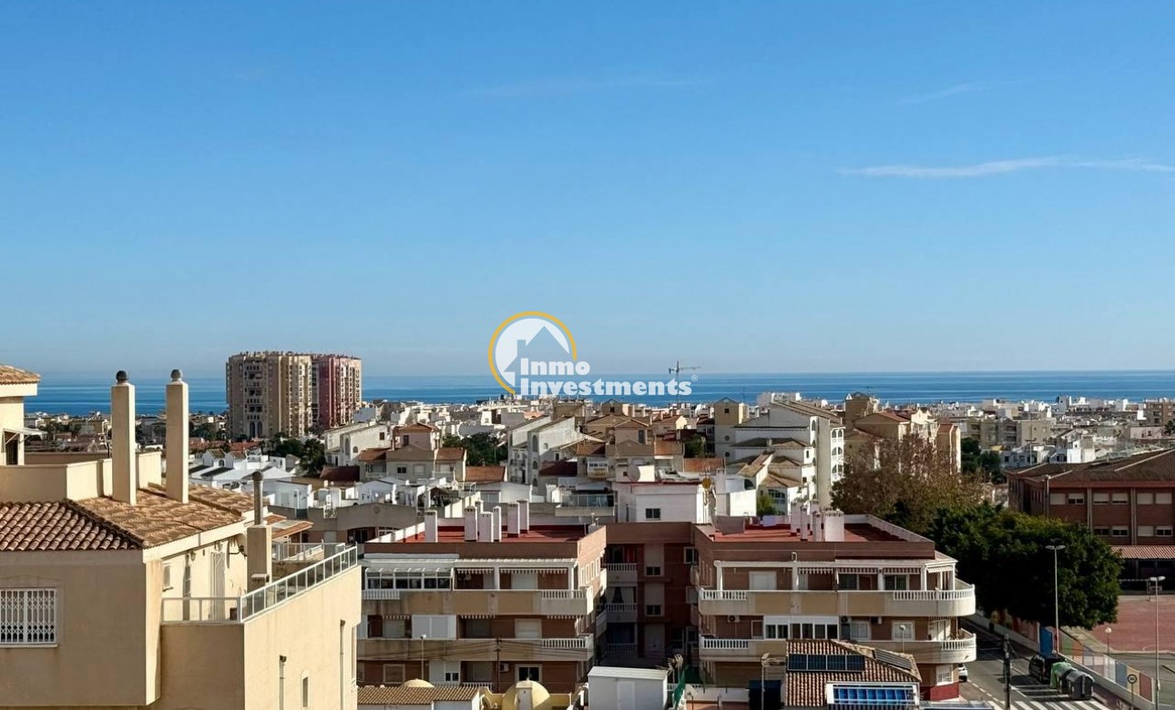 Reventa - Ático - Torrevieja