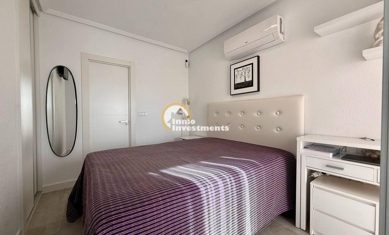 Reventa - Ático - Torrevieja