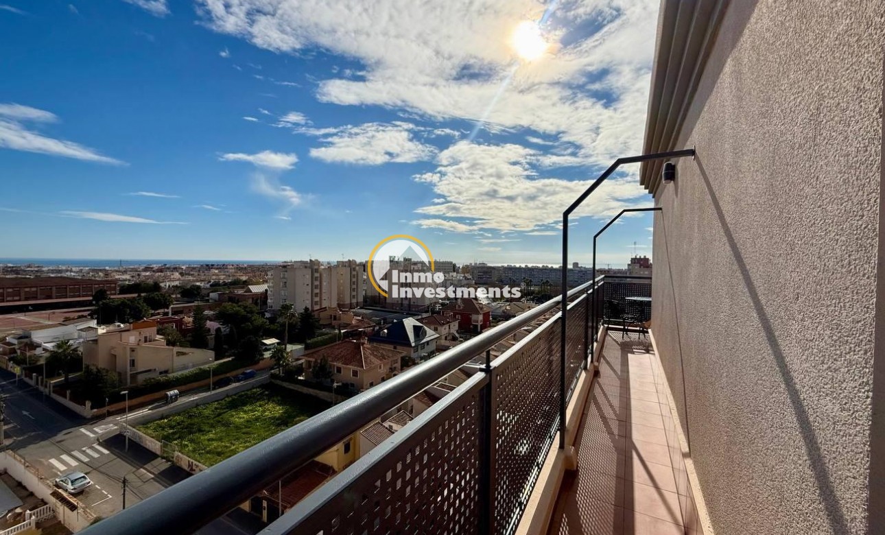 Reventa - Ático - Torrevieja