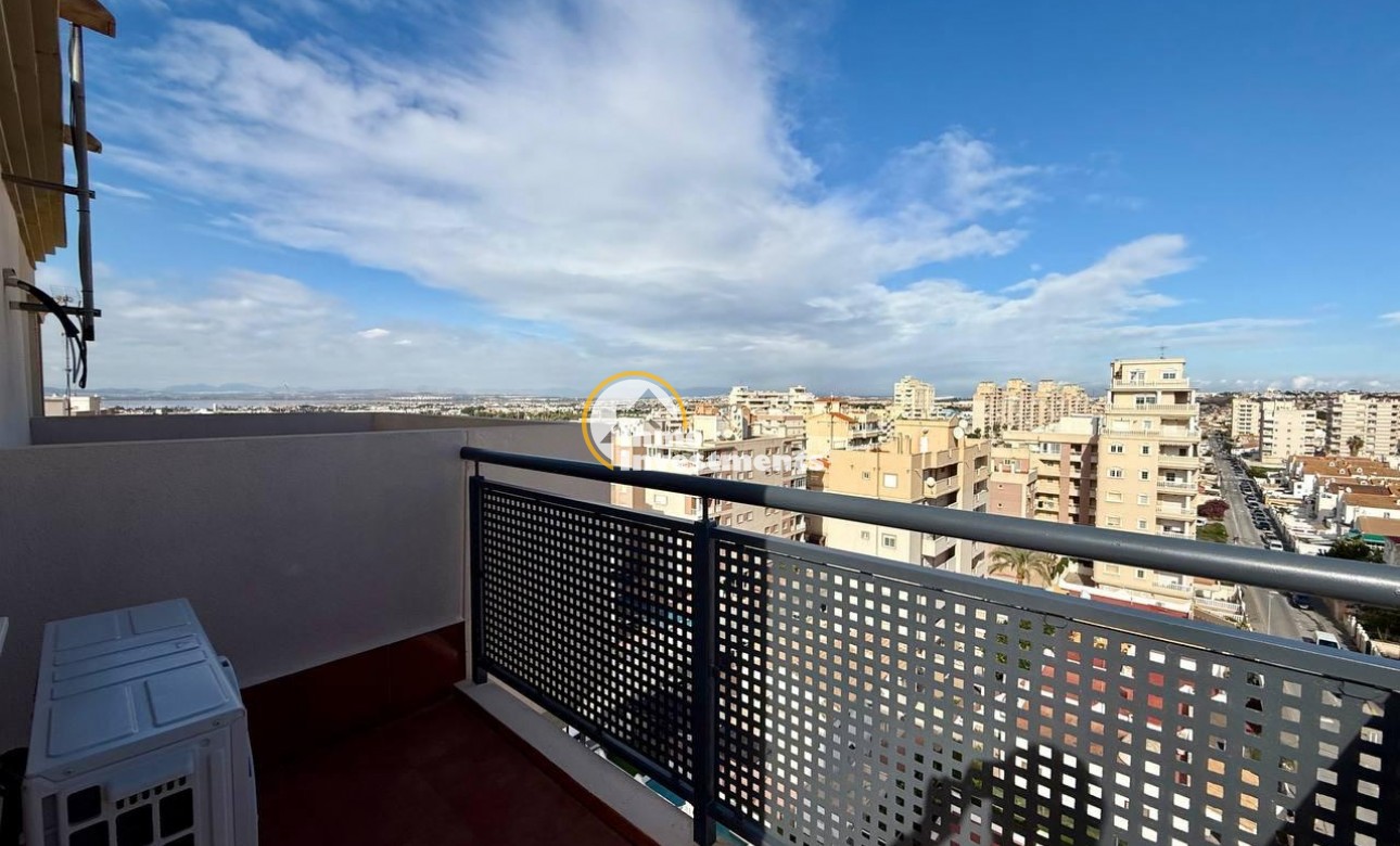 Reventa - Ático - Torrevieja