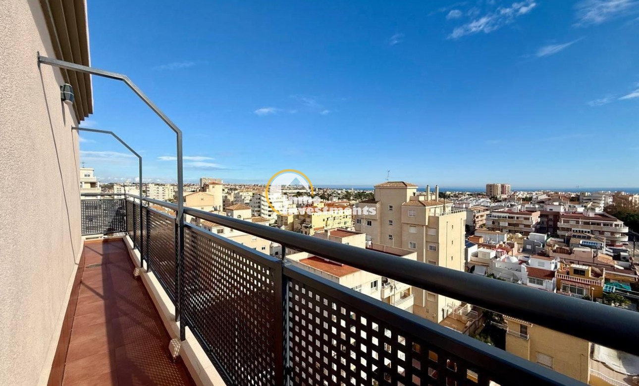 Reventa - Ático - Torrevieja