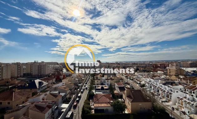 Reventa - Ático - Torrevieja