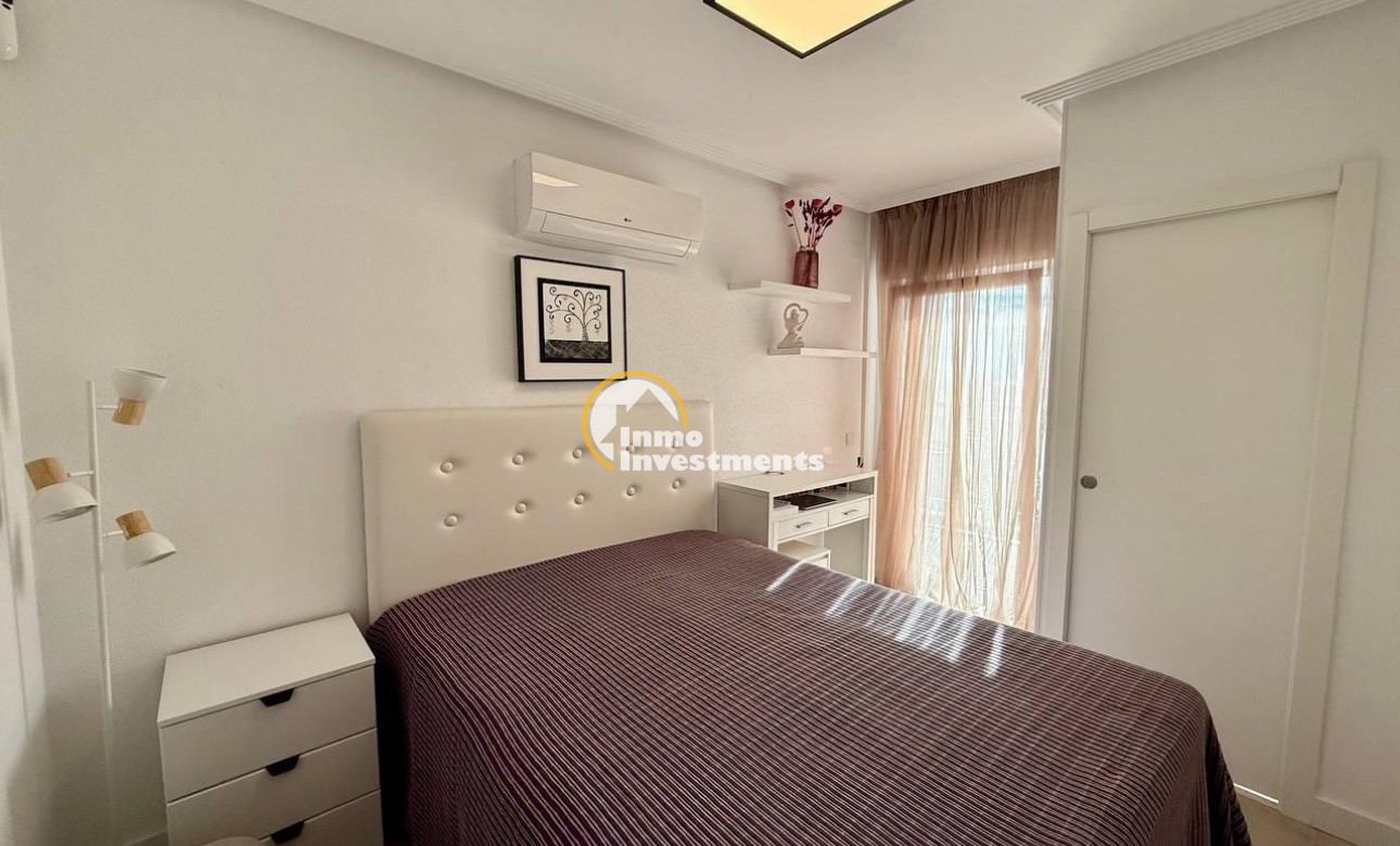 Reventa - Ático - Torrevieja