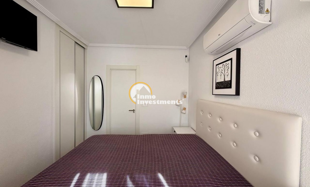 Reventa - Ático - Torrevieja