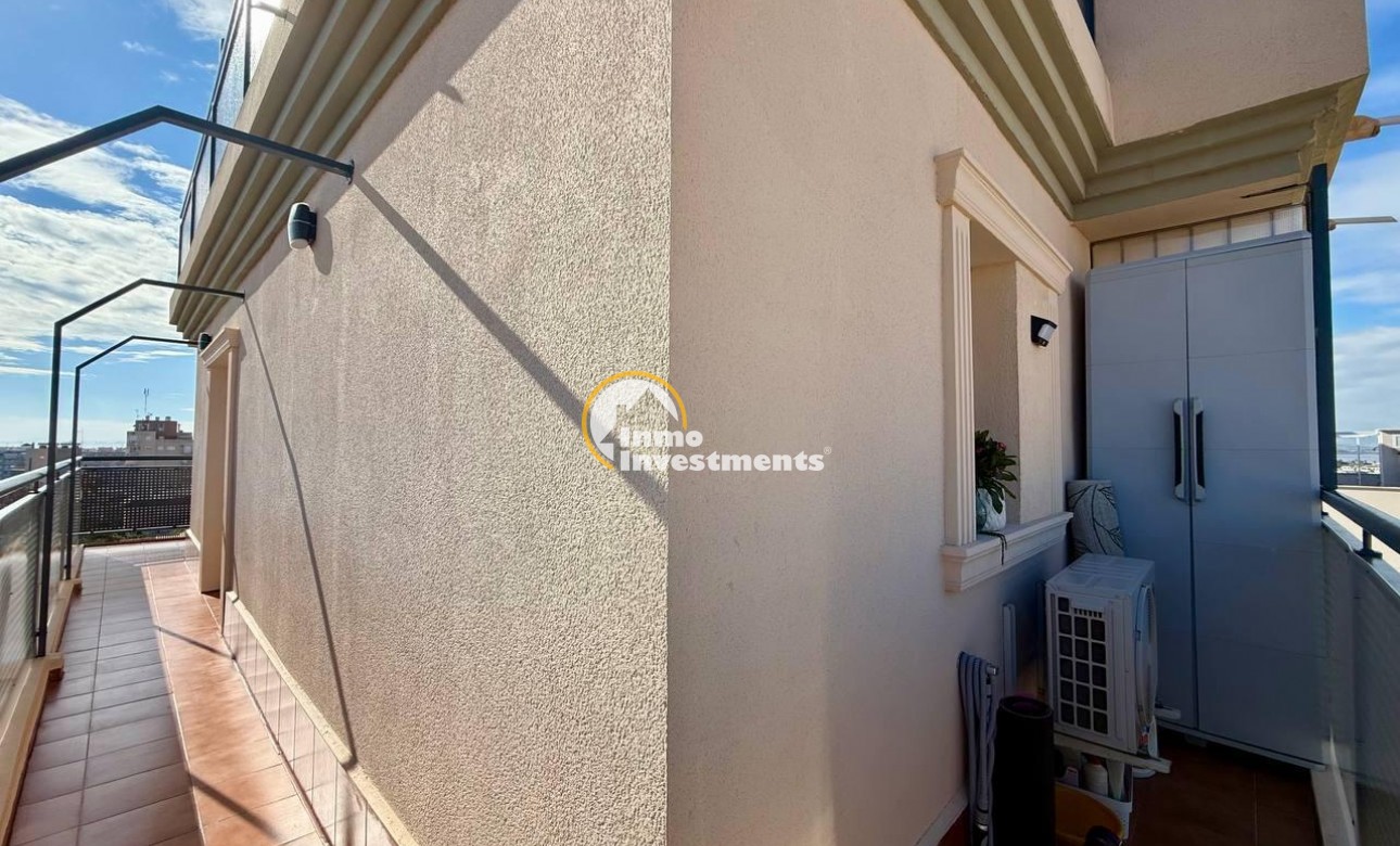 Reventa - Ático - Torrevieja