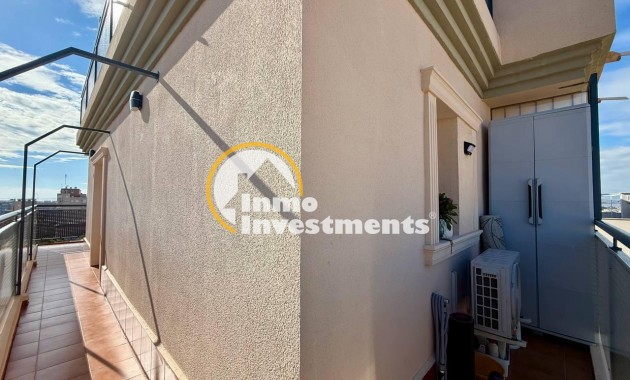 Reventa - Ático - Torrevieja