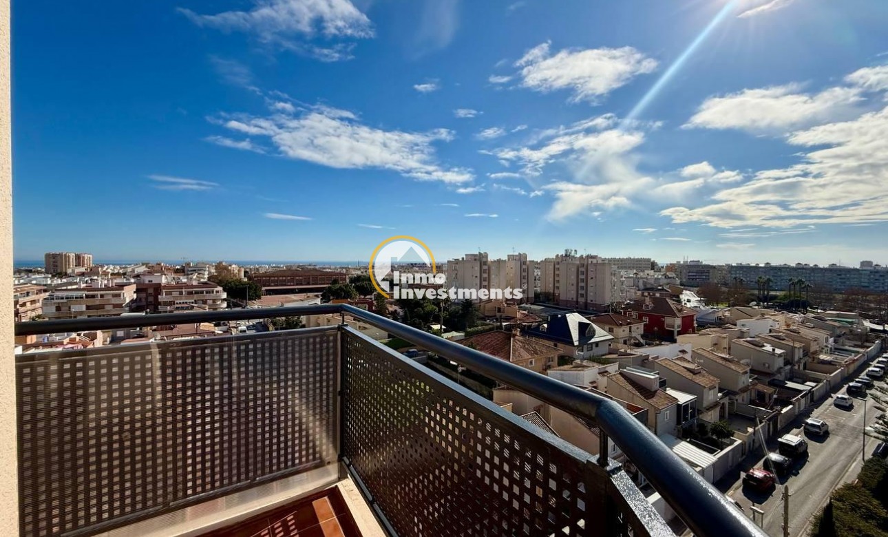 Reventa - Ático - Torrevieja