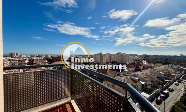 Reventa - Ático - Torrevieja