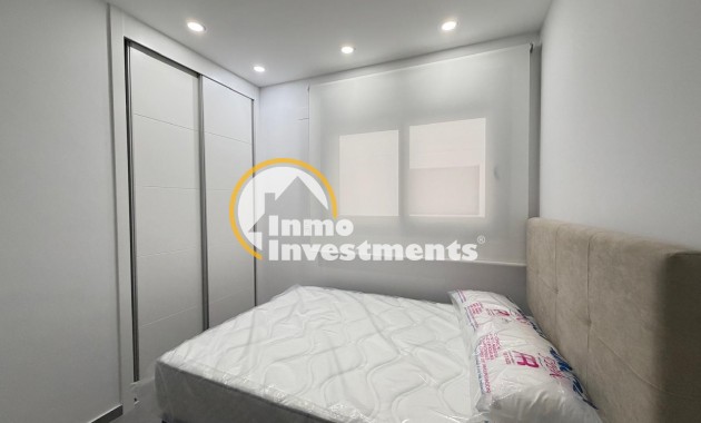 Reventa - Apartamento - Torrevieja - Estacion de autobuses