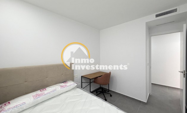 Reventa - Apartamento - Torrevieja - Estacion de autobuses