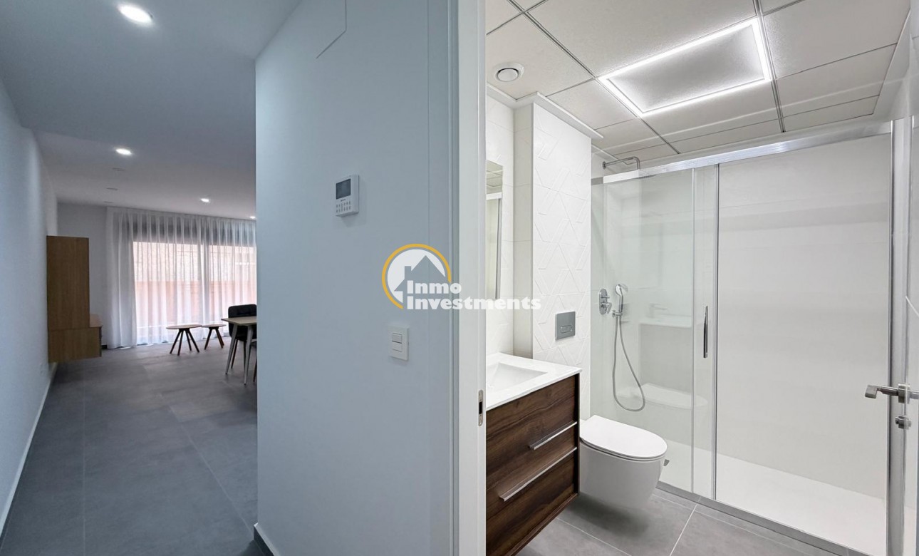 Reventa - Apartamento - Torrevieja - Estacion de autobuses