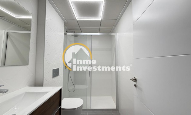 Reventa - Apartamento - Torrevieja - Estacion de autobuses