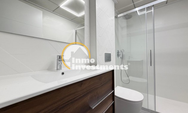 Reventa - Apartamento - Torrevieja - Estacion de autobuses